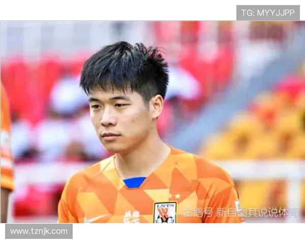 帕齐尼称赞莱奥进步显著学习中锋跑位技巧提升明显